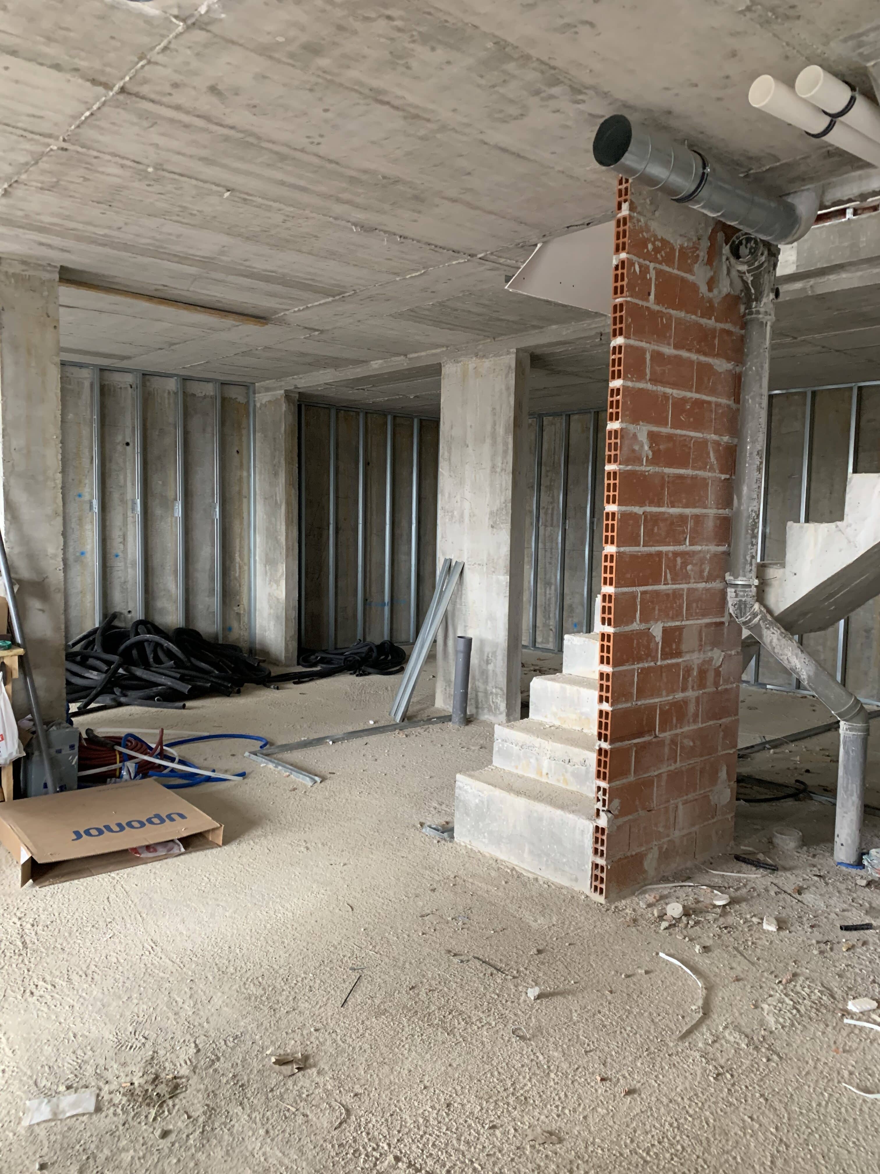 Reforma y redistribución de 2ª villa en Aguerre Bidea, Donostia